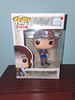 Funko Pop Fallout Vault Dweller (Female) Figure
